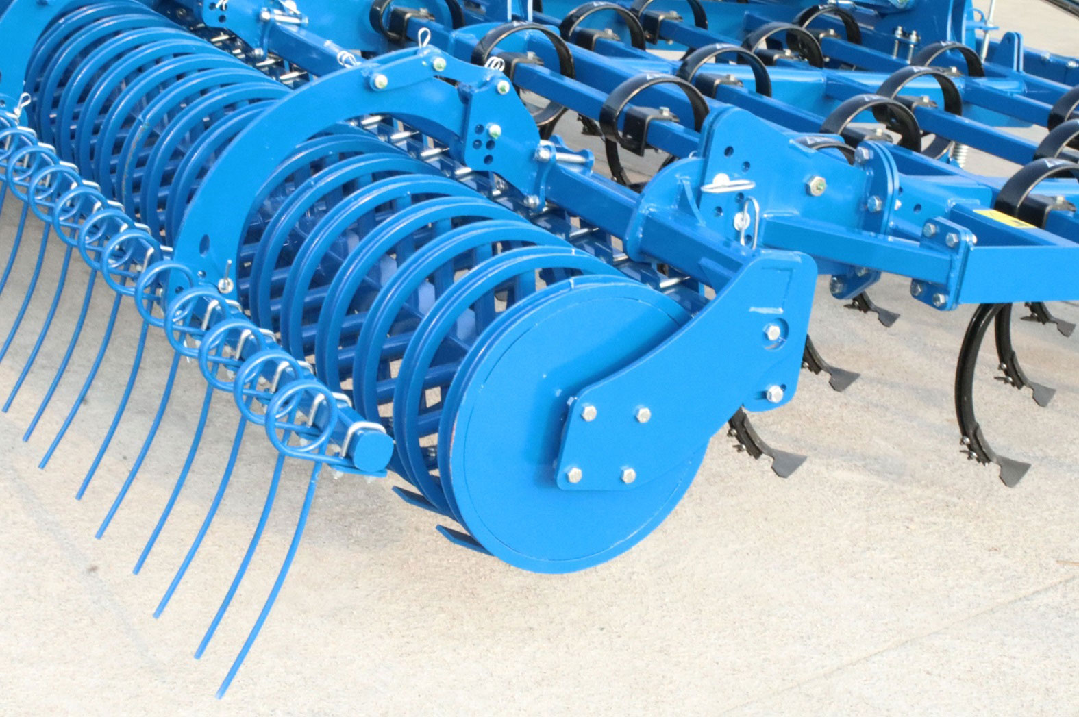 univerzalni kombinator U 497 16