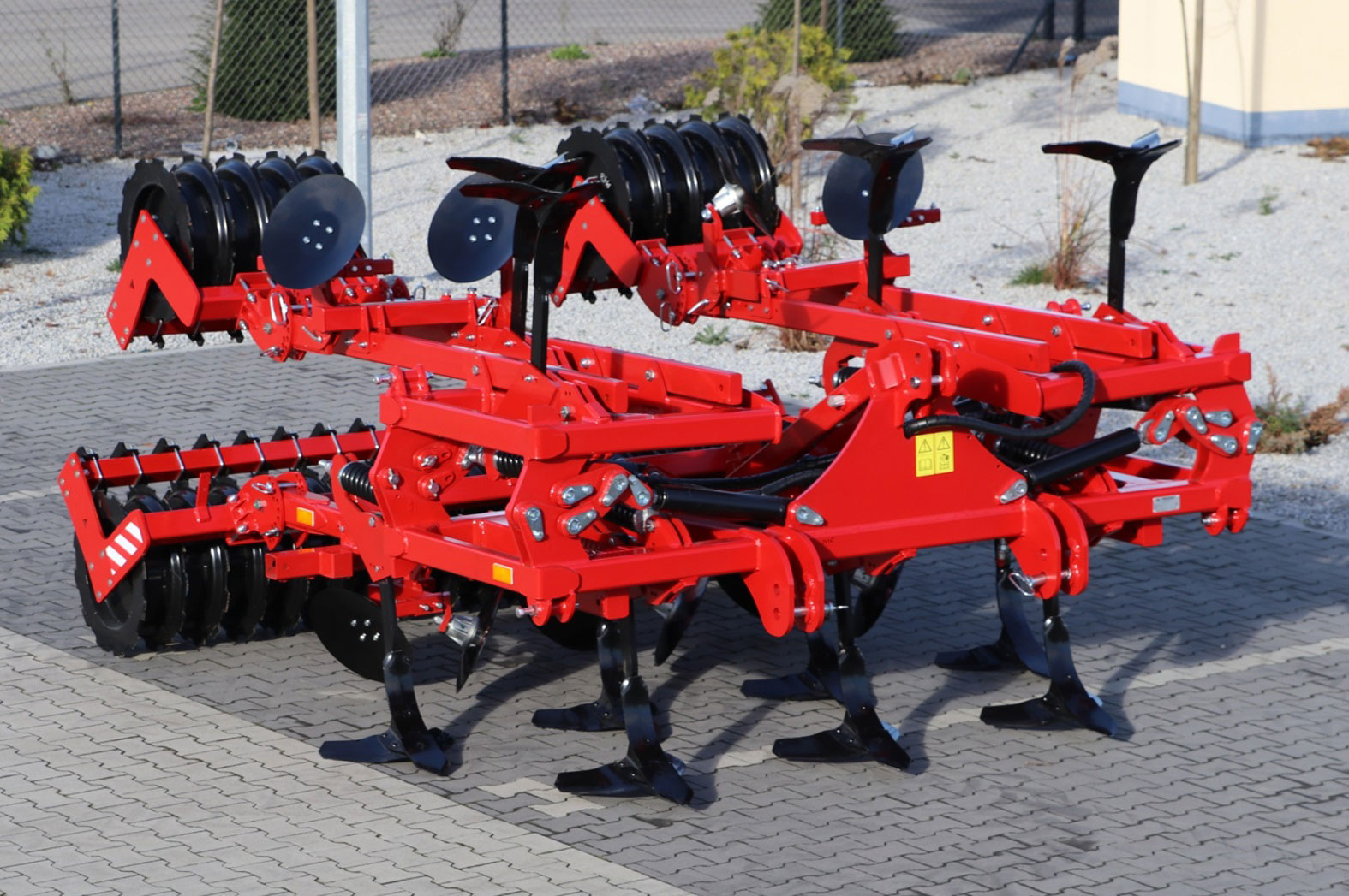 kultyvator U 453 23